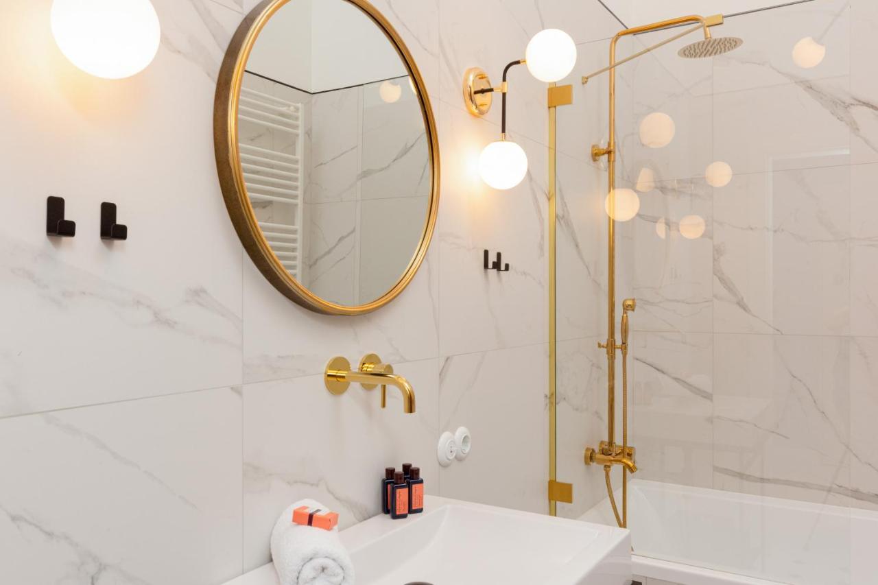 Lux Golden Apartment Praga Kepna By Renters Prestige Warszawa Zewnętrze zdjęcie