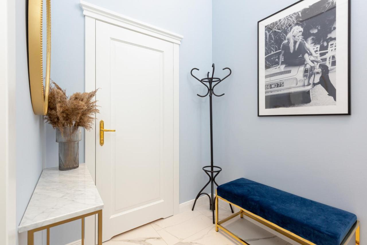 Lux Golden Apartment Praga Kepna By Renters Prestige Warszawa Zewnętrze zdjęcie